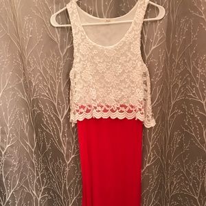 Lace overlay maxi dress 💕